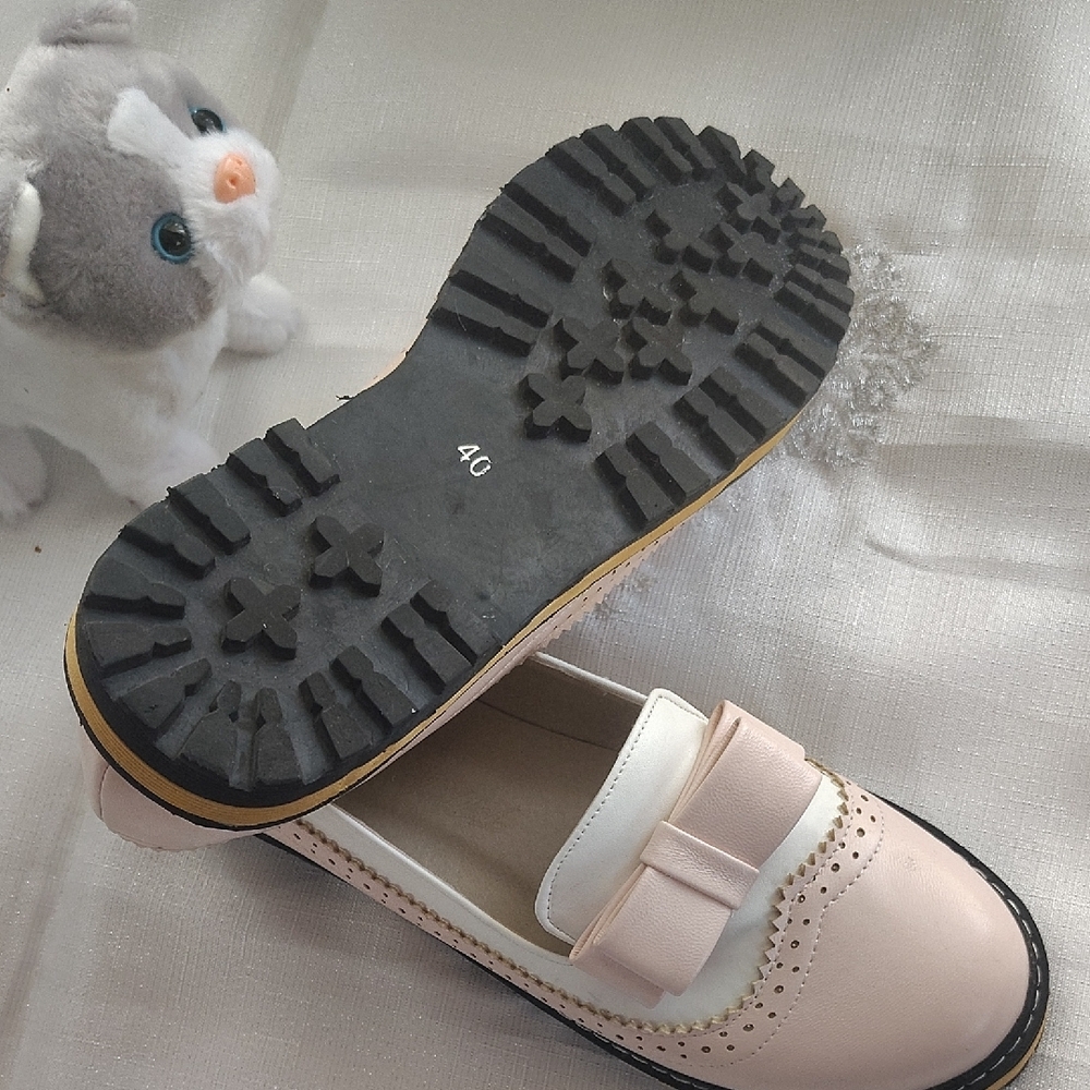 Women’s Cream & Pink Bow and Loafers - Chic Flat Slip-Ons - Picture 5 of 7